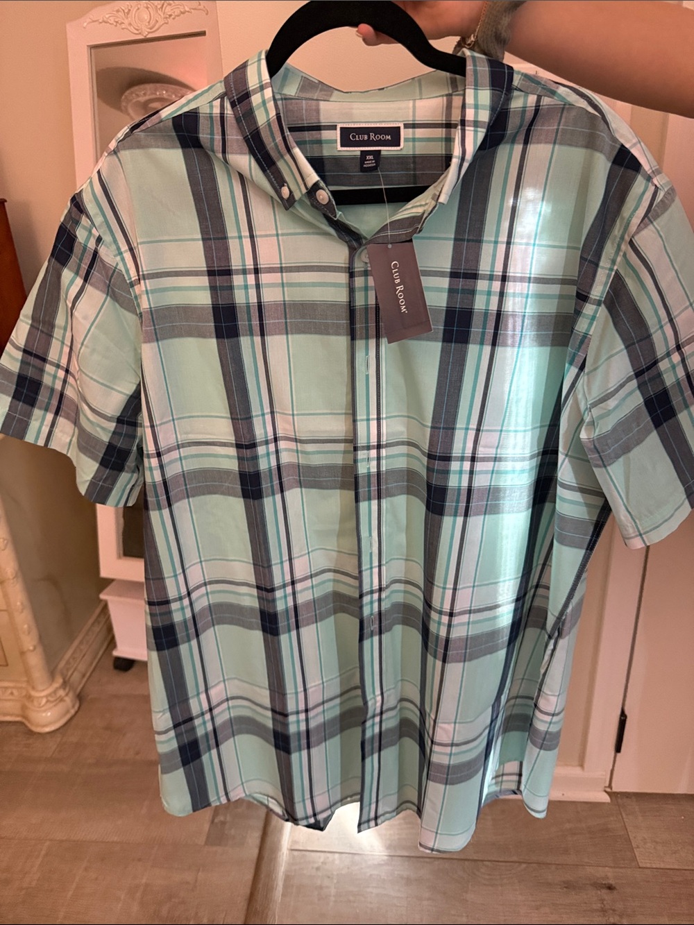 NWT Club Room Men's Mint and Navy Plaid Short-Sleeve Button-Down Shirt